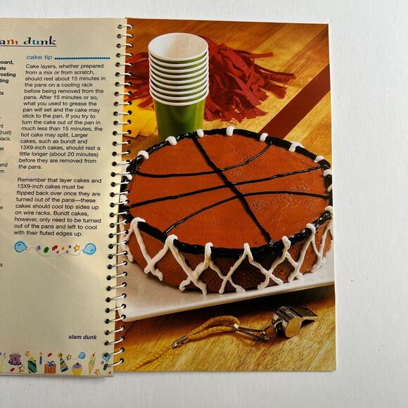 Vintage 2004 Cookbook Birthday Cakes for Kids Recipes Spiral Bound - Picture 9 of 12